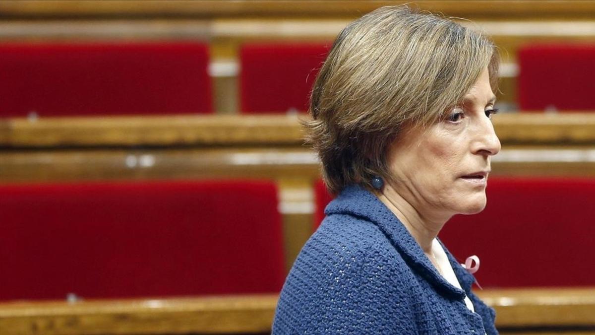 La presidenta del Parlament, Carme Forcadell, en el hemiciclo.