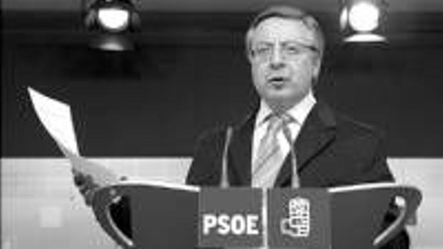 El PSOE echará de sus filas a los cargos sospechosos de corrupción