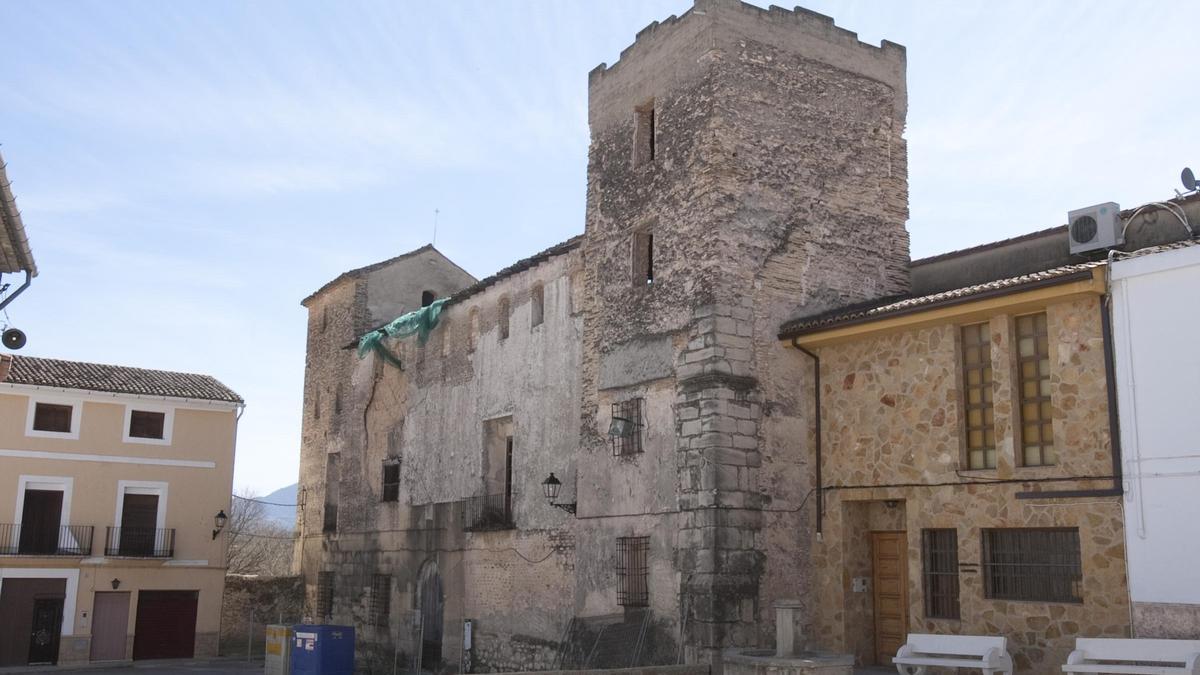 El Palacio de los Bellvís de Benissuera.
