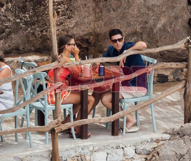 Robert Lewandowski y su mujer Anna han aprovechado las vacaciones para pasar unos días en Mallorca mientras se resuelve su posible fichaje por el FC Barcelona