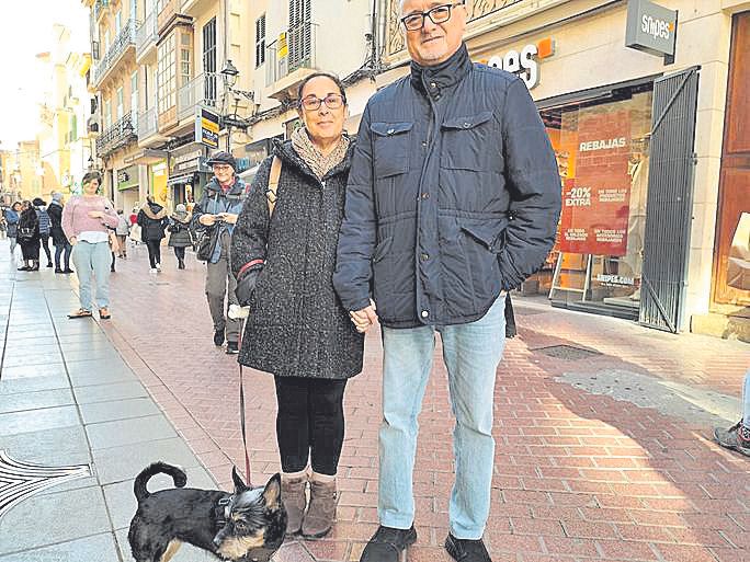 Mari Carmen Marques, Carlos Jimeno y Lua.