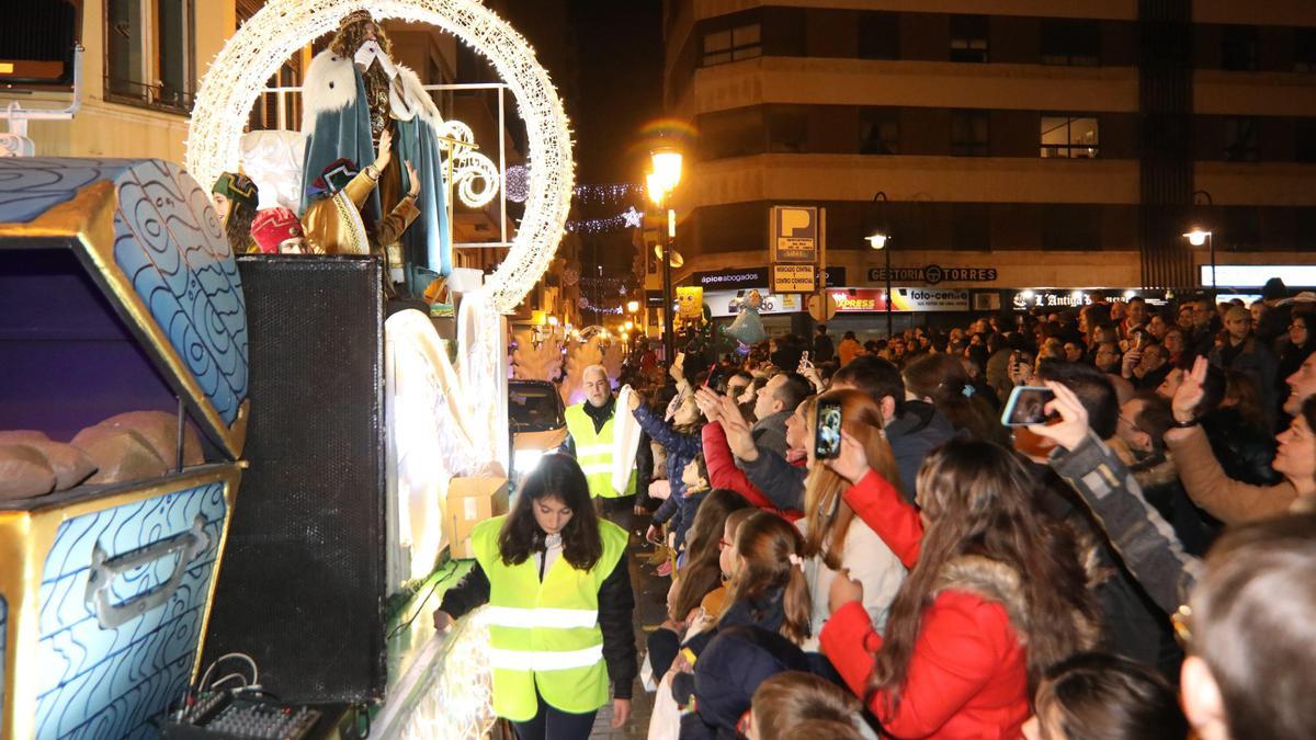 Tratarán ‘festes de carrer’, Fin de Año, la cabalgata de Reyes, Carnaval y Magdalena