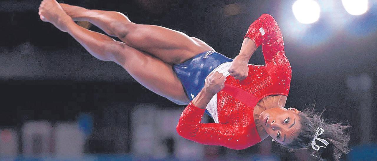 La gimnasta estadounidense Simone Biles durante su intervención en Tokio, el pasado 27 de julio.