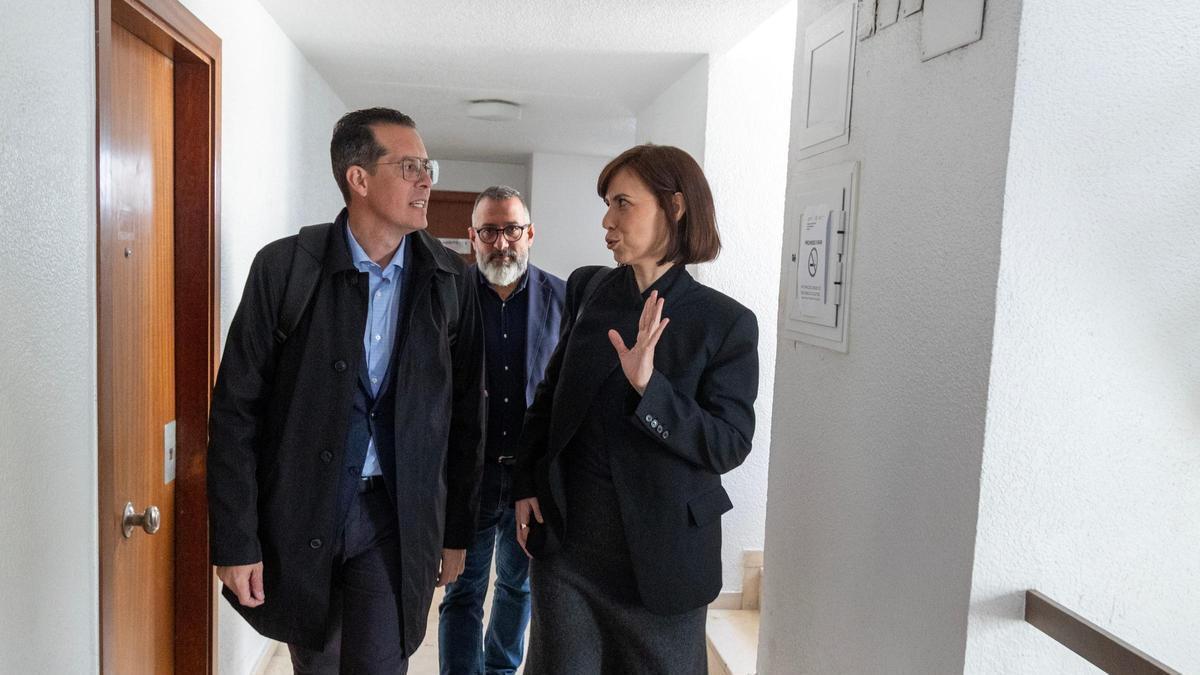 Diana Morant habla tras la Ejecutiva del PSPV-PSOE en Alicante