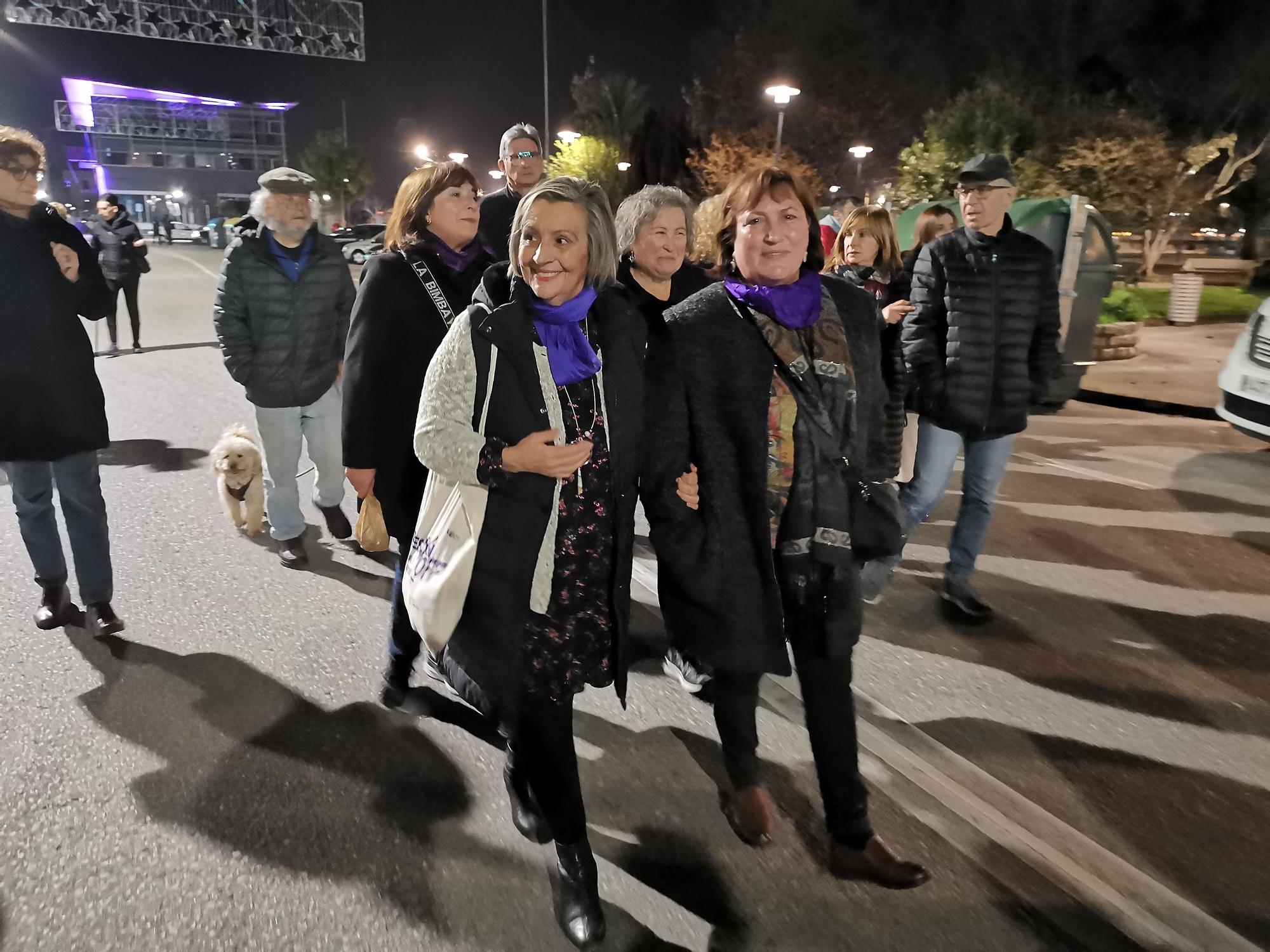 La celebración del Día Internacional contra las Violencias Machistas en Cangas