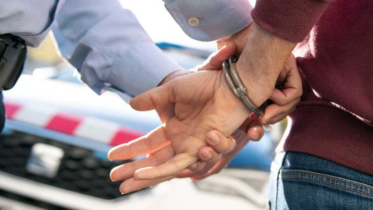 Una imatge d'arxiu d'un detingut pels Mossos.