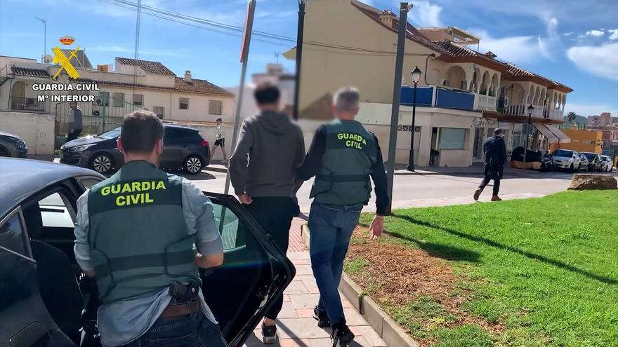 Detenidos 41 estafadores del &#039;hijo en apuros&#039; en Málaga y Granada
