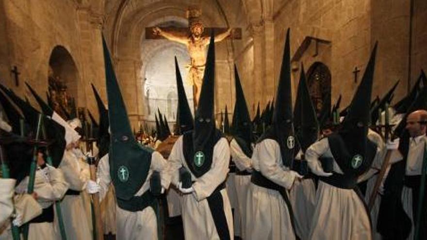 Procesión de la Hermandad Penitencial de las Siete Palabras de la Semana Santa de Zamora 2019.