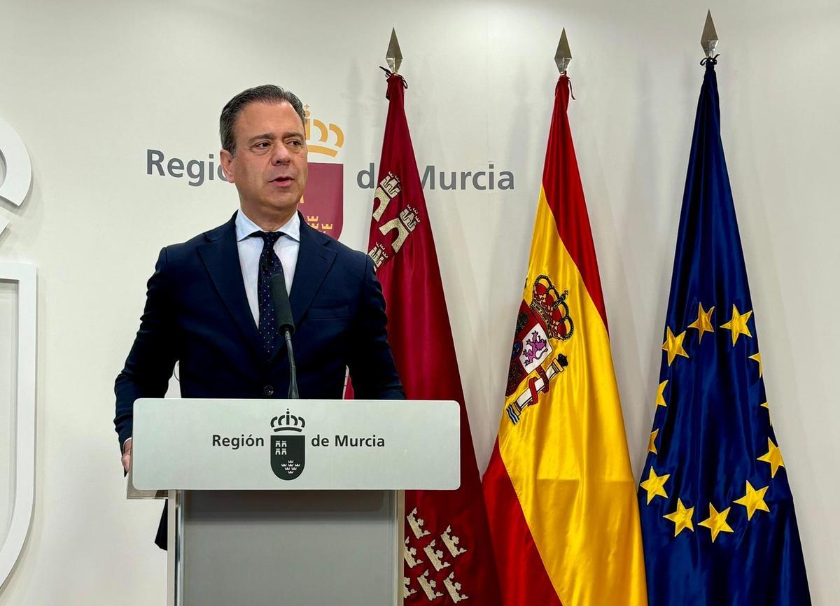 Marcos Ortuño, portavoz del Gobierno regional, este jueves en el Palacio de San Esteban.