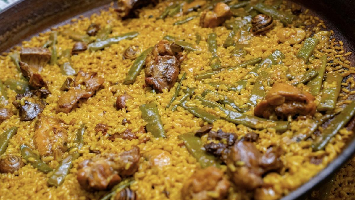 La paela valenciana de Casa Carmela.