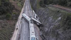 La fractura del carril, principal anomalia detectada per la Guàrdia Civil en la seva inspecció de l’accident d’Adamuz