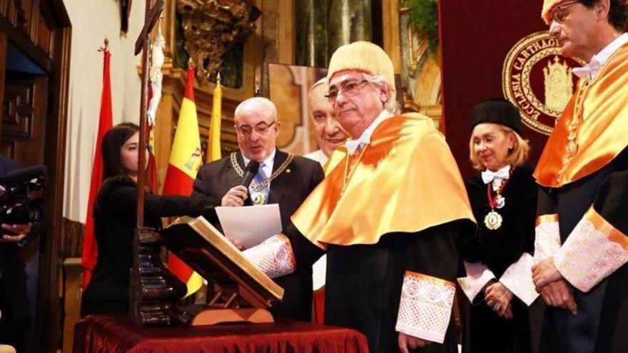 Manuel Lao investido doctor honoris causa en Murcia