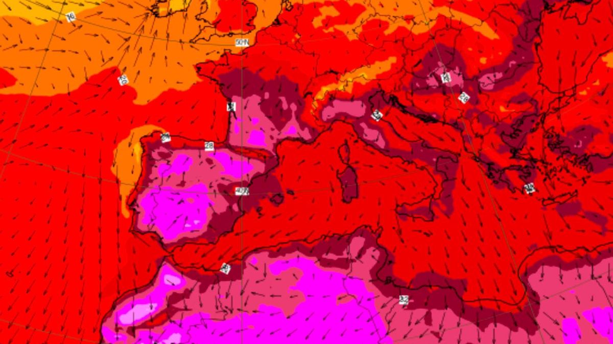 Temperaturas a nivel de superficie (2 metros) el sábado y domingo. Las zonas moradas son las de mayor temperatura.