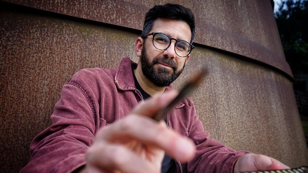 El ilustrador Nareme Melián Mahugo.
