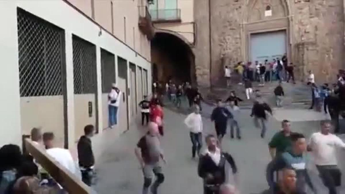 Tres heridos en el primer ’encierro’ de Cardona.