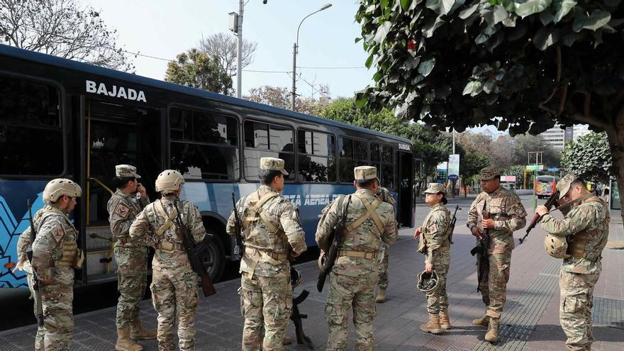 Elecciones presidenciales en Perú: 35 candidatos y la derecha como gran favorita