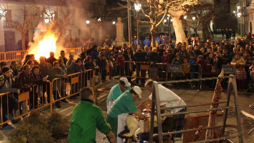 El año pasado la matanza reunió a cerca de 200 personas en la céntrica Plaza de los Árboles.