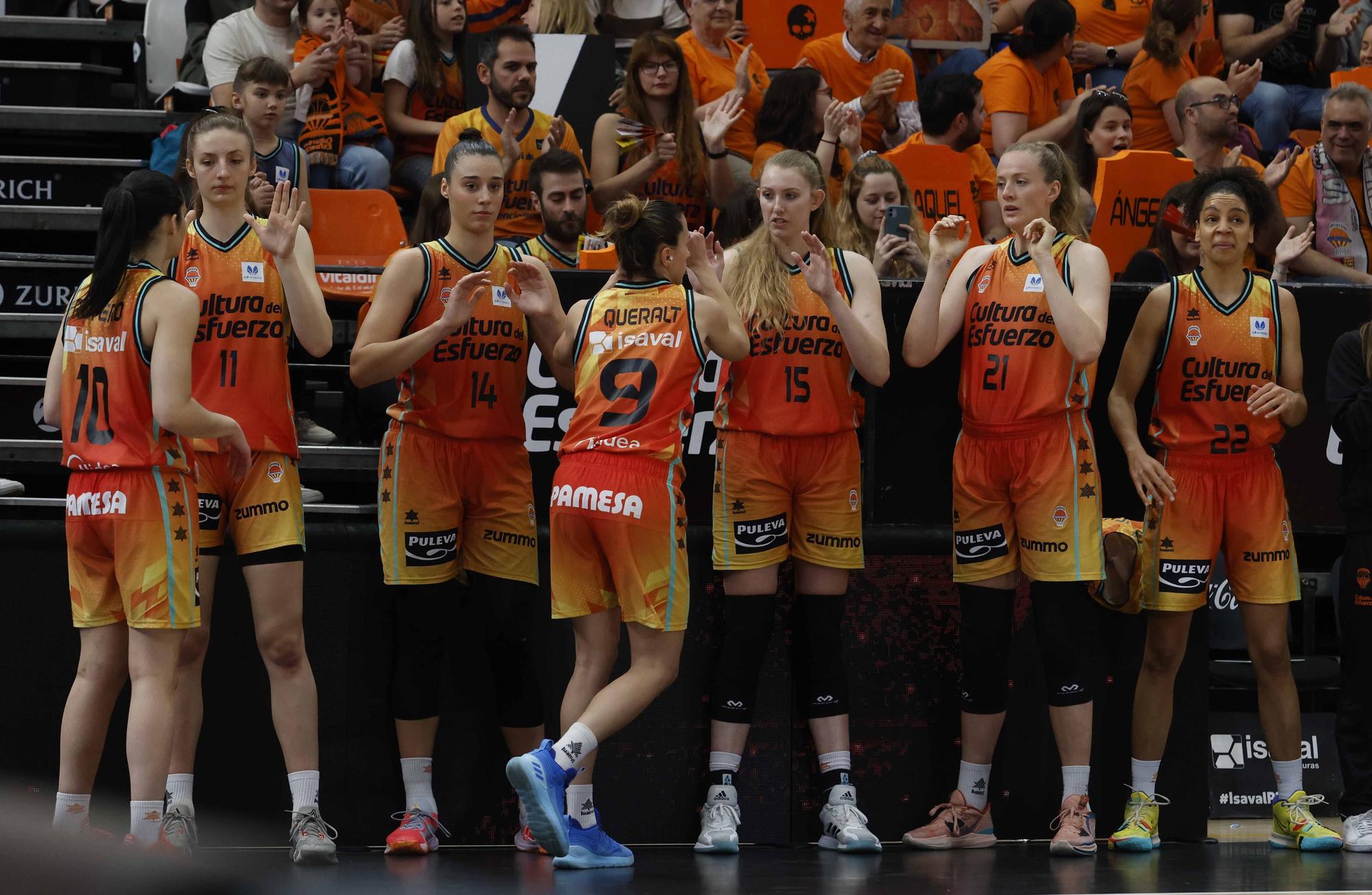 Valencia Basket - Perfumerías Avenida