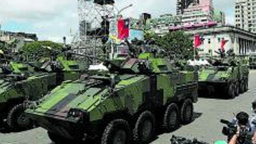 Desfile militar en Taipéi.