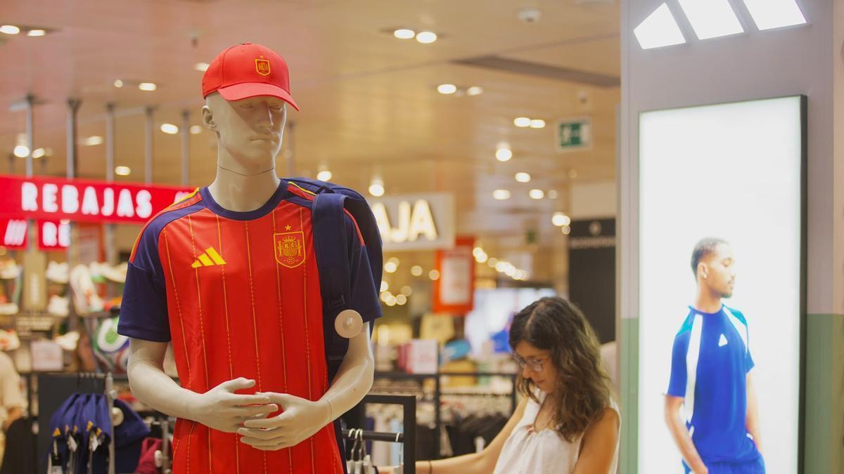 La misión (im) posible de encontrar una camiseta de España