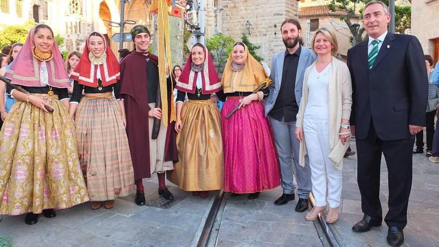 El calendario de actos festivos arrancó ayer en Sóller en Sant Bartomeu.