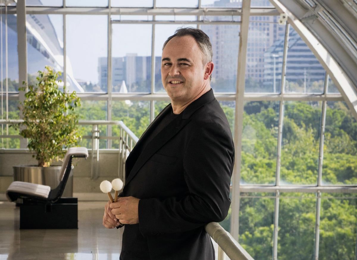 El percusionista de Xixona Javier Eguillor