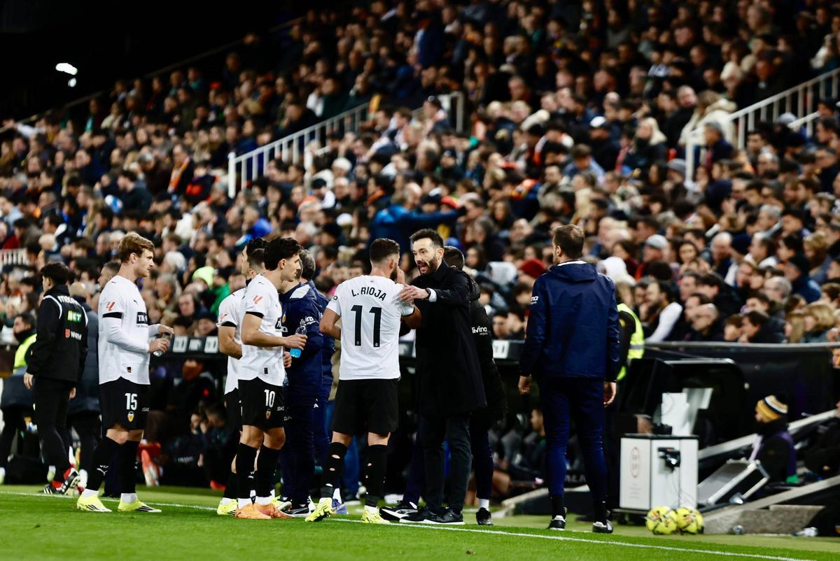 Corberán da indiciaciones a Luis Rioja