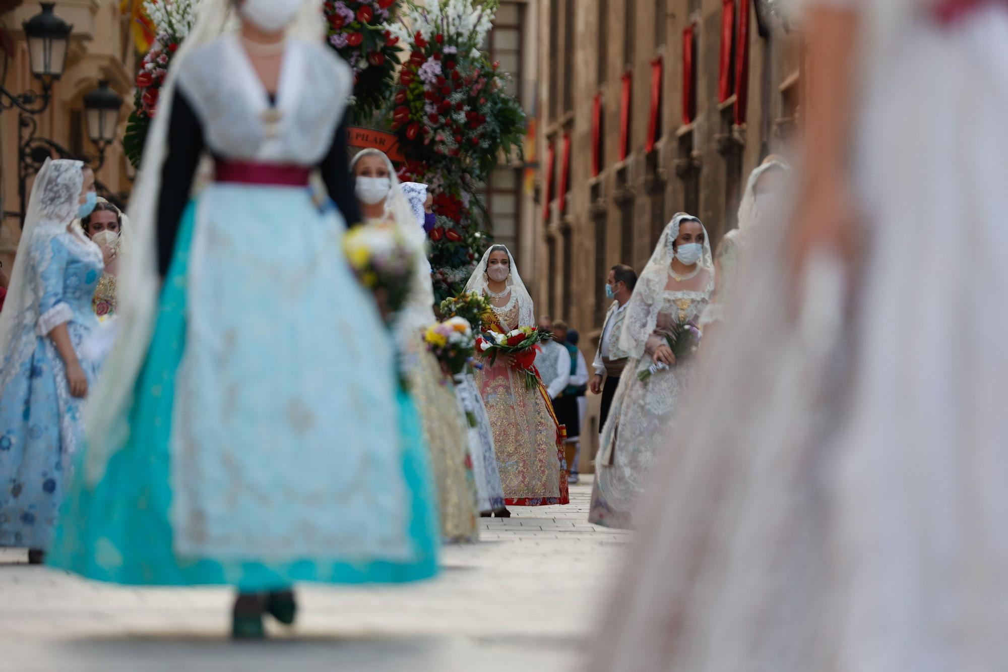 Búscate en el segundo día de Ofrenda por la calle Caballeros (entre las 18.00 y las 19.00 horas)