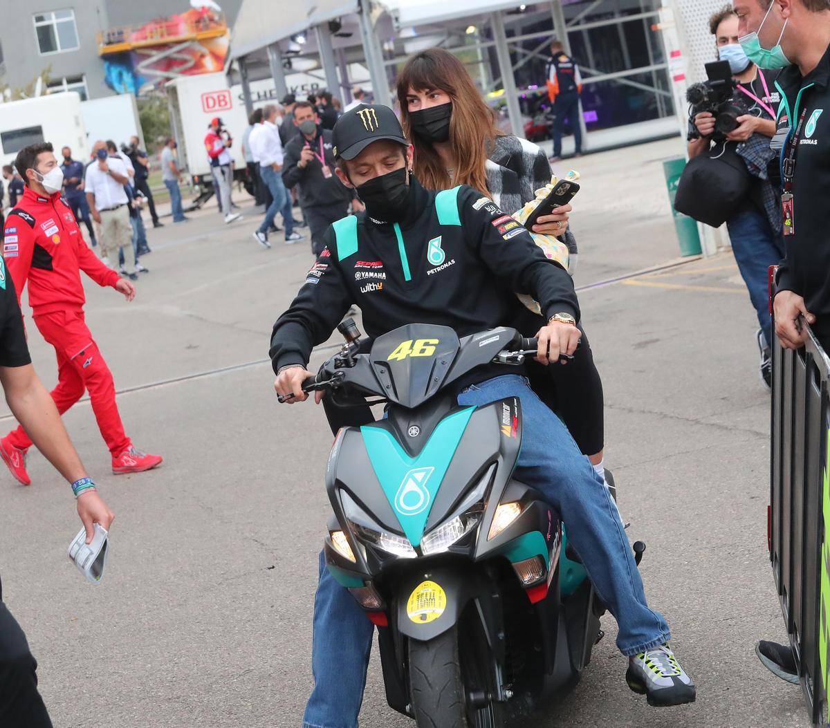 Valentino Rossi se despide en Valencia