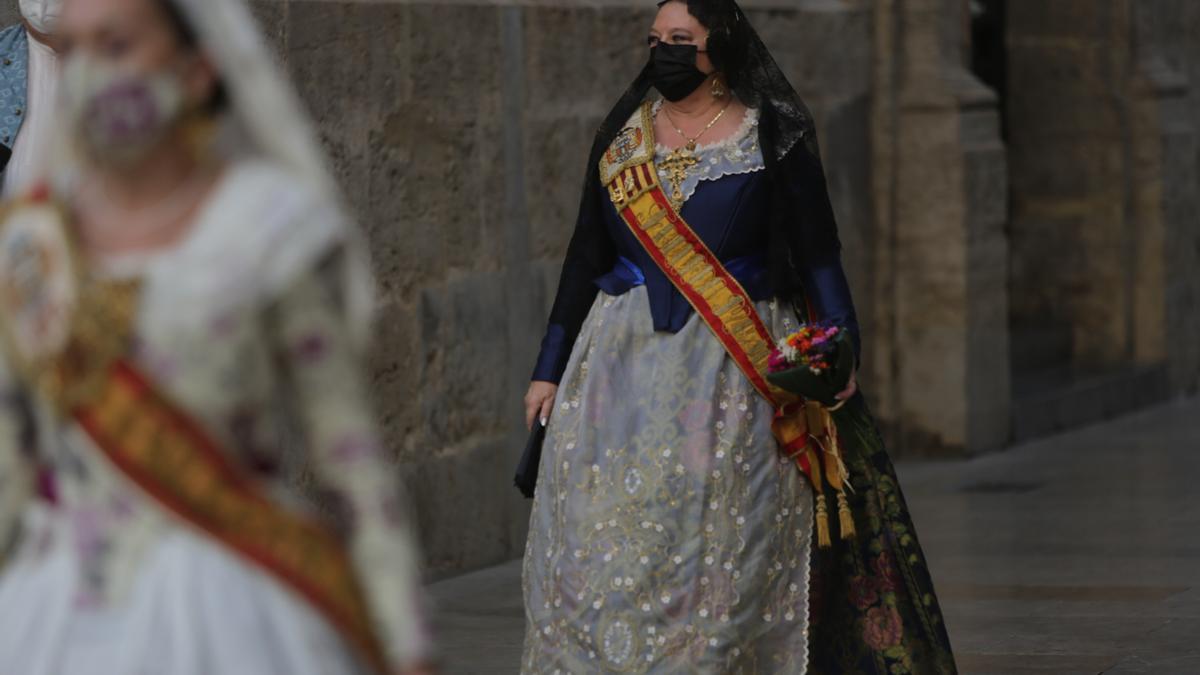 Búscate en el segundo día de Ofrenda por la calle de la Mar (entre las 19.00 y las 20.00 horas)