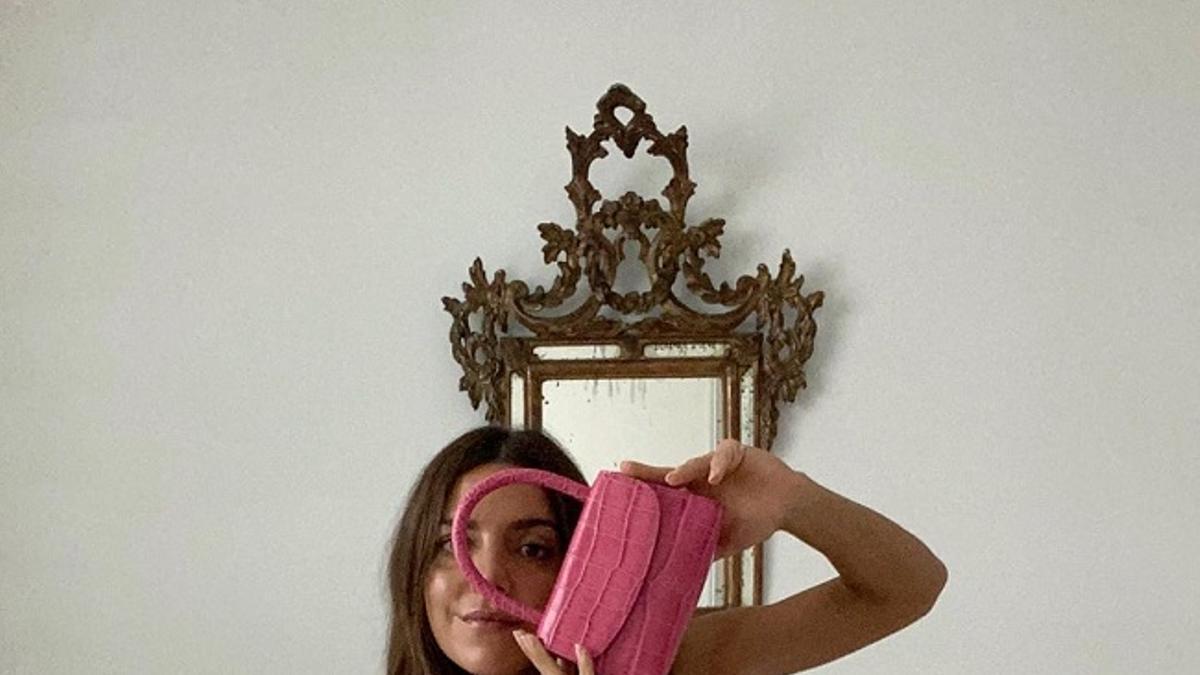 Paula Ordovás con calcetines blancos de Adidas