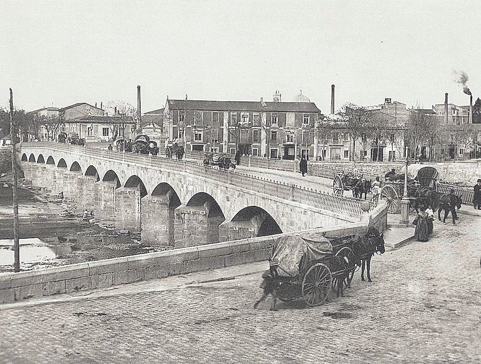 Los cinco viejos puentes de la época foral