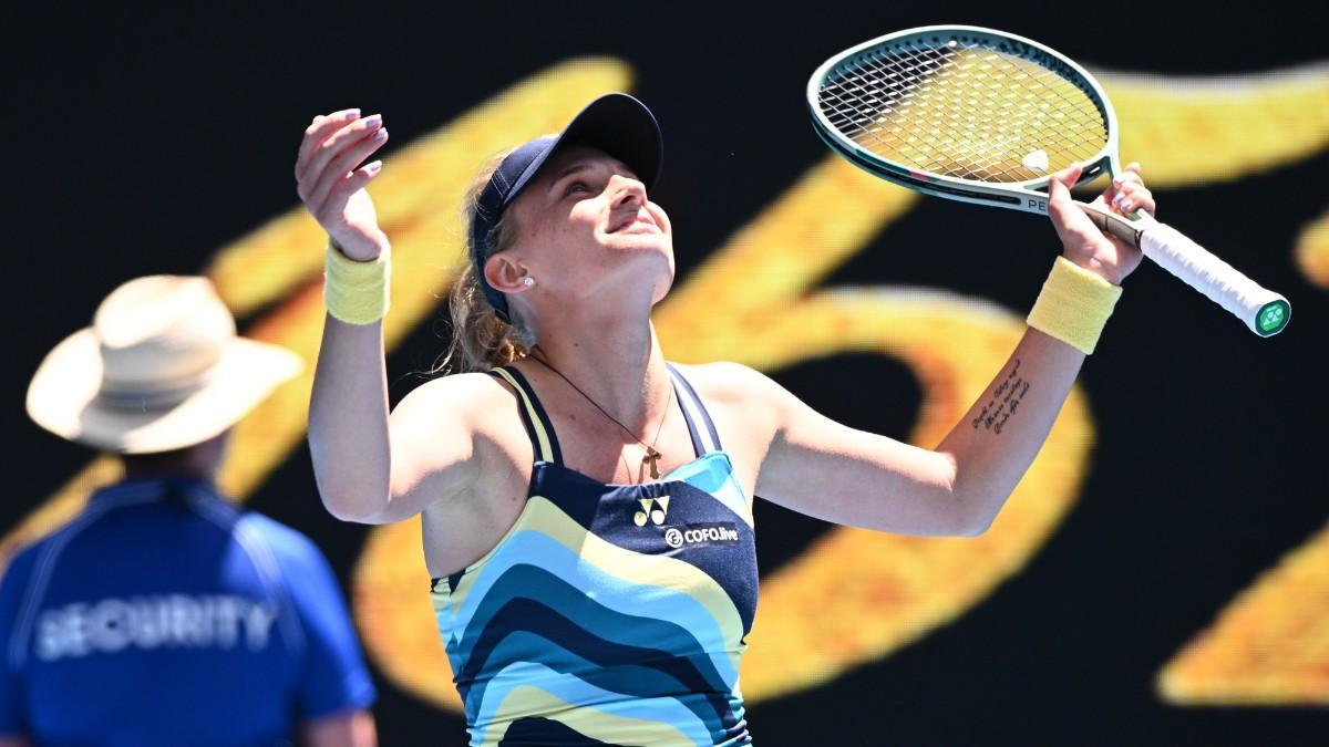 Yastremska celebra un punto