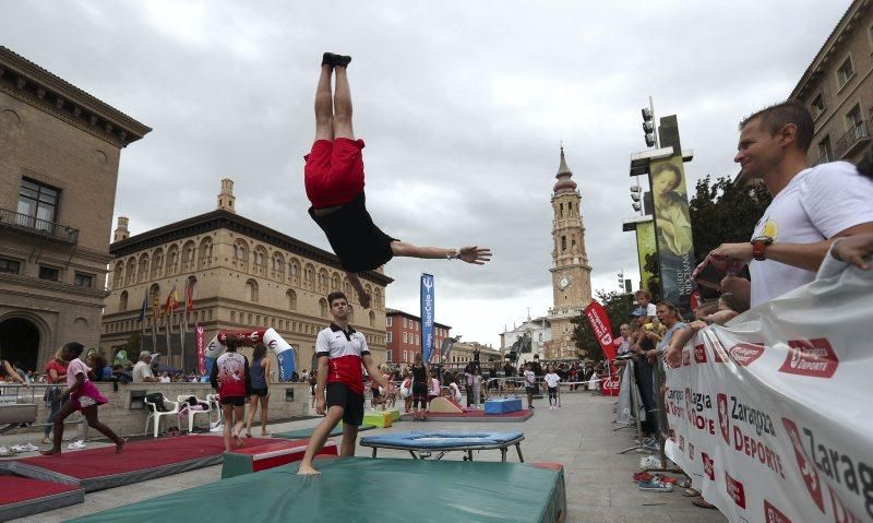 Deporte en la calle en la Plaza del Pilar