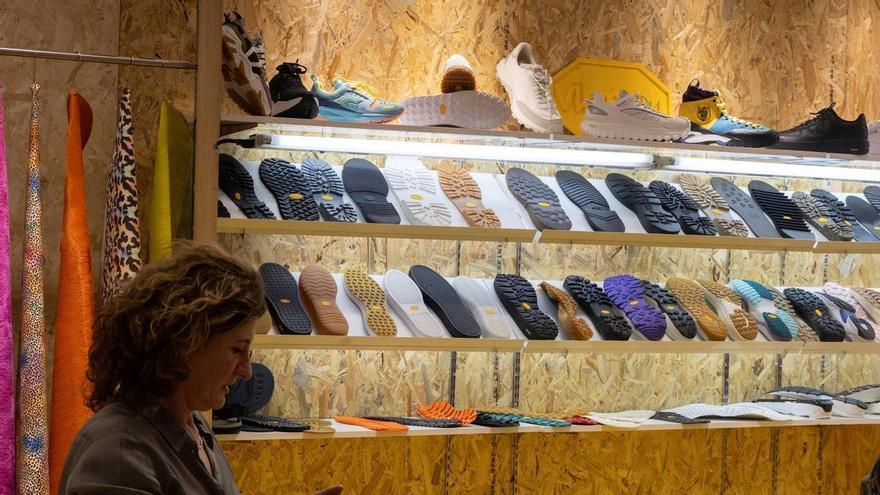 La patronal del calzado pide responsabilidad a los sindicatos en la negociación del convenio