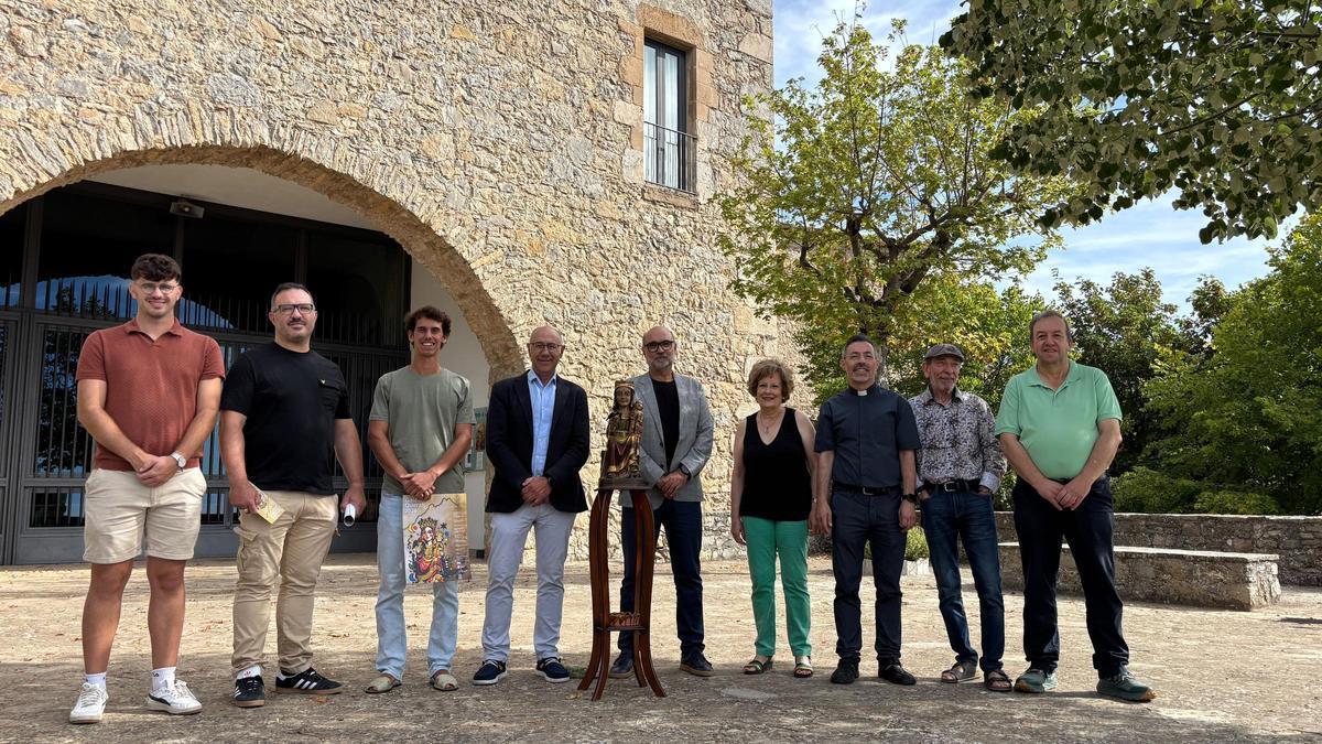 Els participants en la presentació de l'orgue