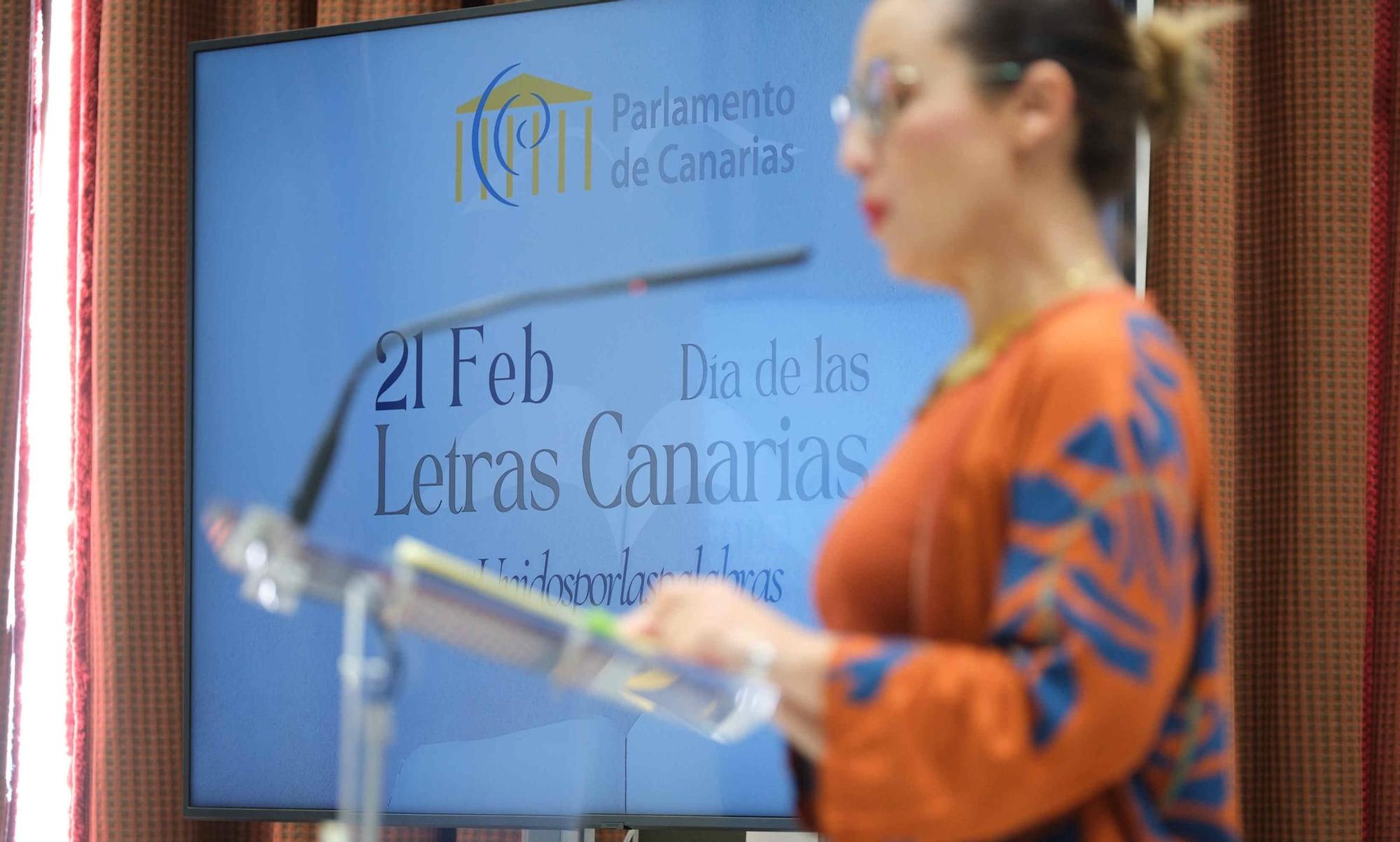 Maratón de lectura con motivo del Día de las Letras Canarias