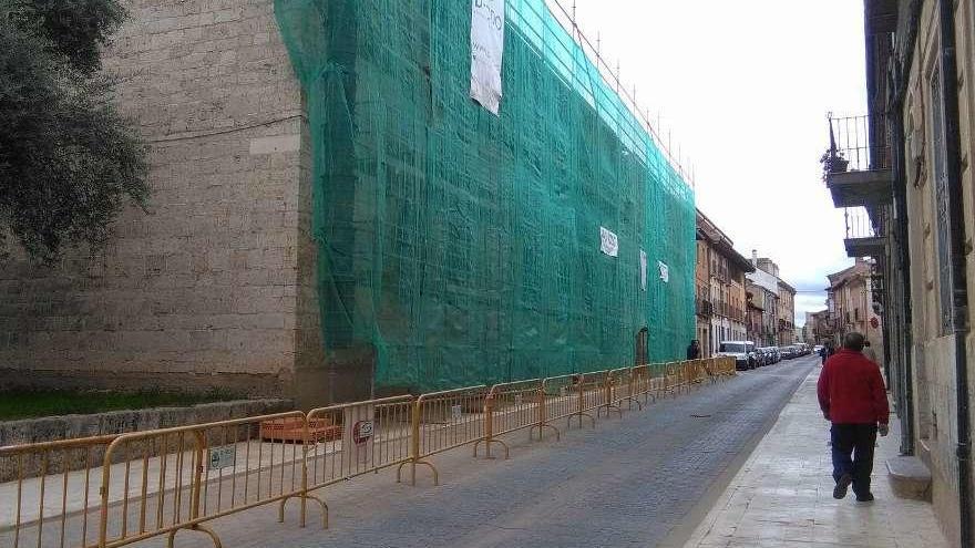 Uno de los edificios de la ciudad en los que en la actualidad se ejecutan obras de mejora.