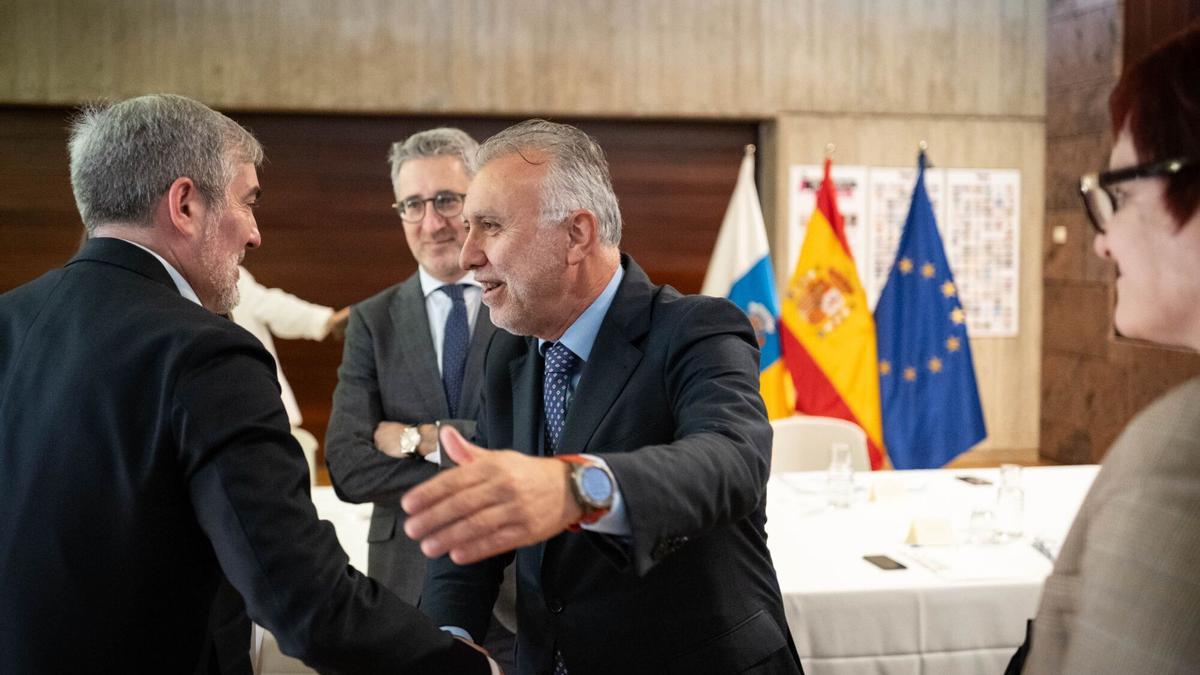 Reunión interministerial para el reparto de menores que llegan a Canarias