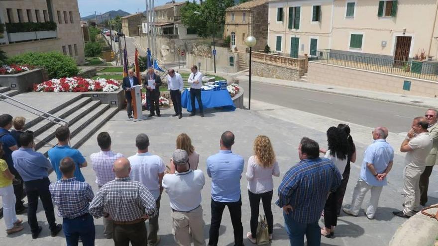 Acto de entrega de las banderas azules