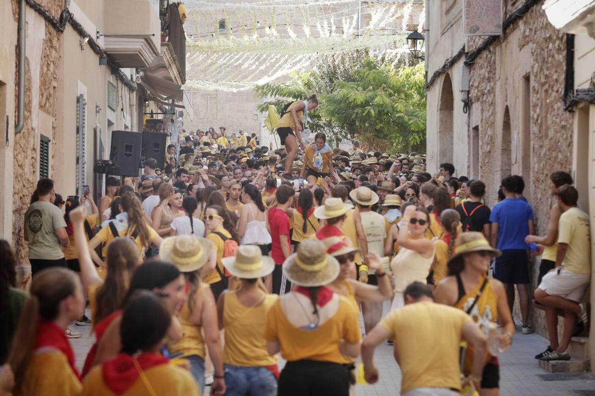 Búscate en la fiesta de s'Embala't de Sencelles Búscate en la fiesta de s'Embala't de Sencelles