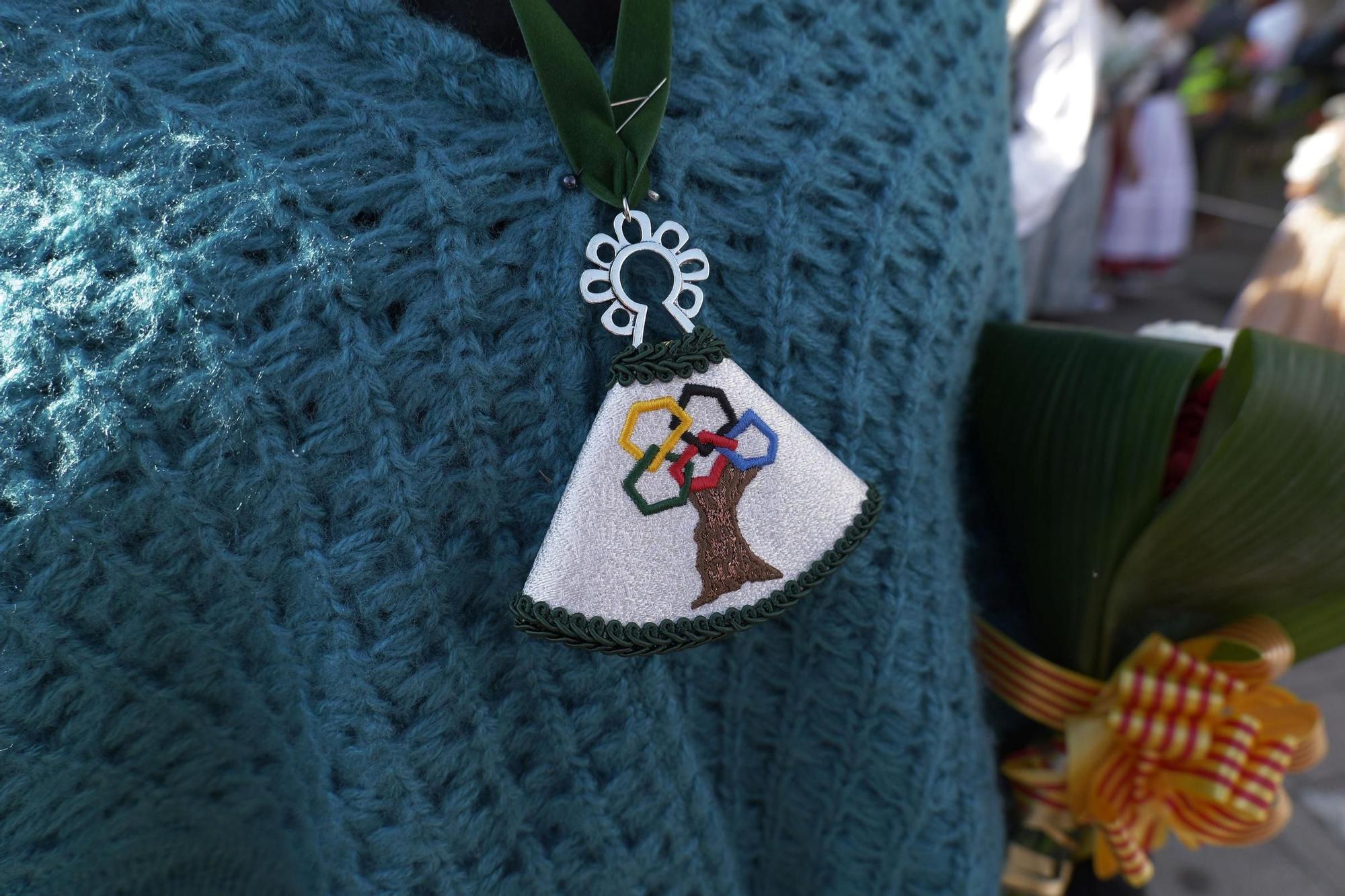 En imágenes | Zaragoza vive su día grande con la Ofrenda de Flores a la Virgen del Pilar