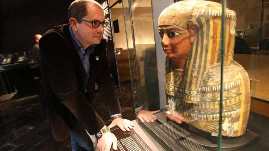 Tutankamón y Howard Carter, carne de novela