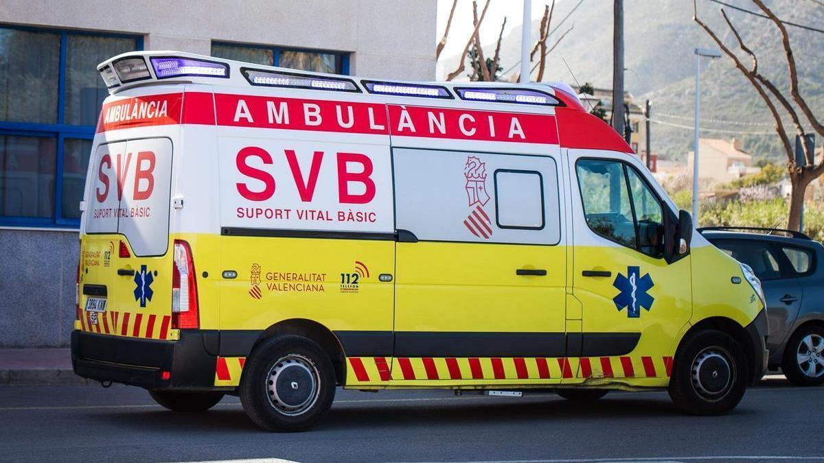 Dos menores son embestidos por un coche que les hace "volar varios metros" en Nules
