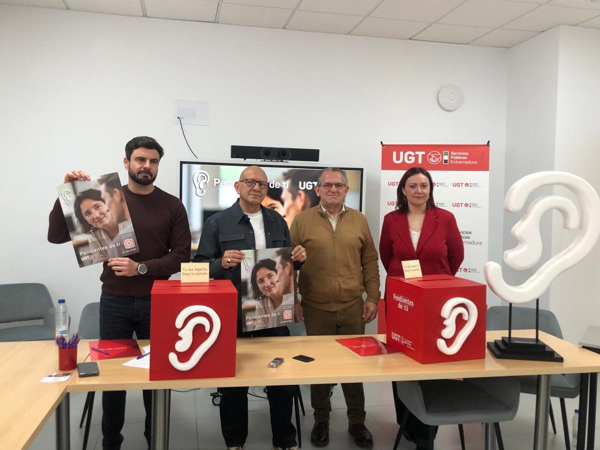 Presentación de la campaña 'Pendientes de ti', este miercoles en Mérida.