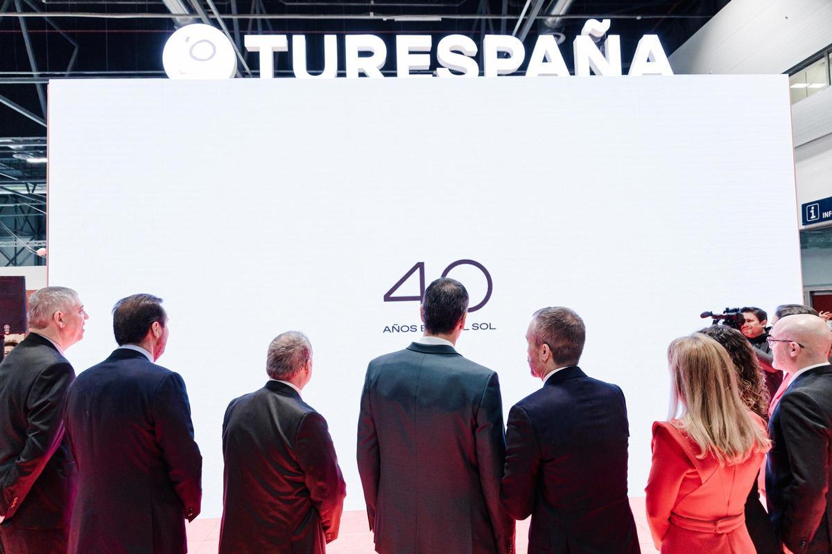 Expositor de Turespaña en Fitur