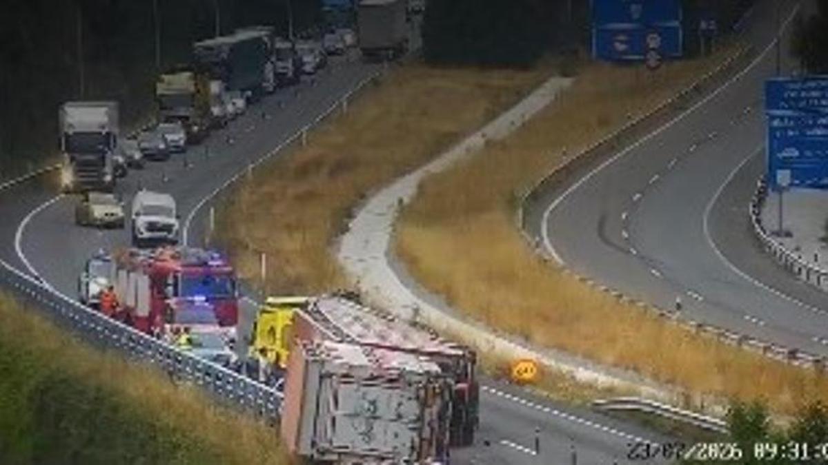 Accidente en Baralla (Lugo) en la A-6.