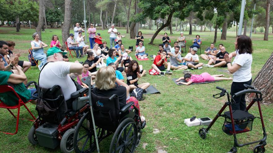 Yoga sin barreras en el Termet de Vila-real