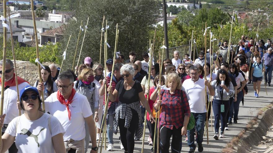 La Romeria a Santa Anna atrae a más de un millar de participantes tras ser Fiesta de Interés Turístico