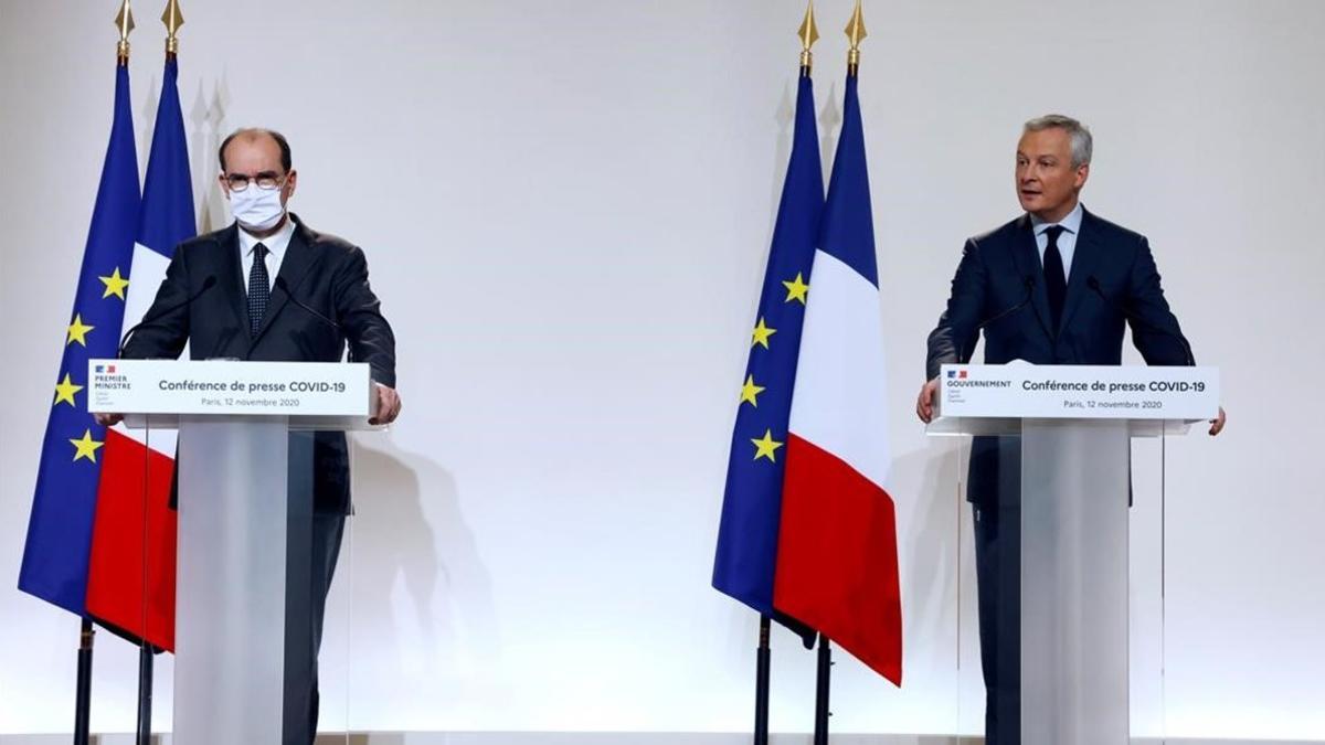 El ministro de Finanzas, Bruno Le Maire, y el Primer Ministro, Jean Castex, en la rueda de prensa.